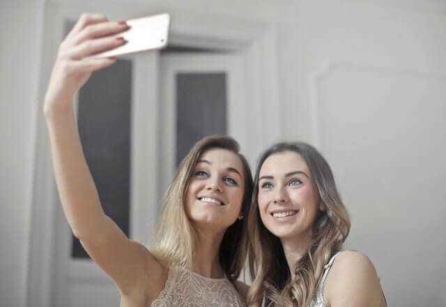 Selfie taking can be hazardous to our health - WinfiY crunch
