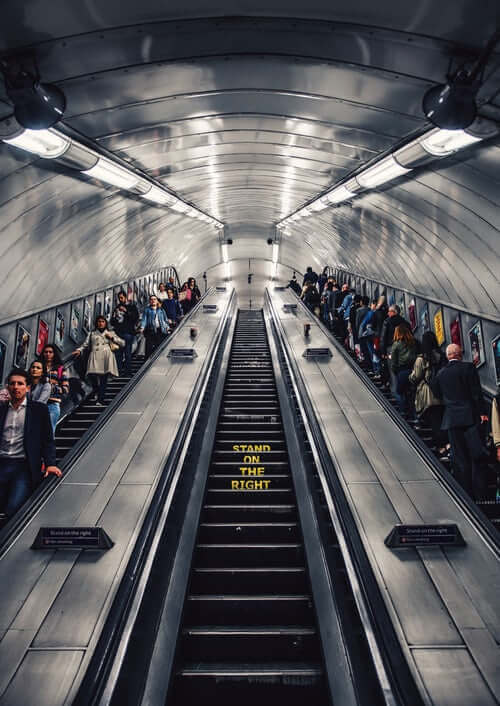 Smart people do not walk on escalators - WinfiY crunch
